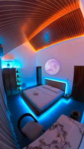 Cyber Jungle Villa (Smart Villa)